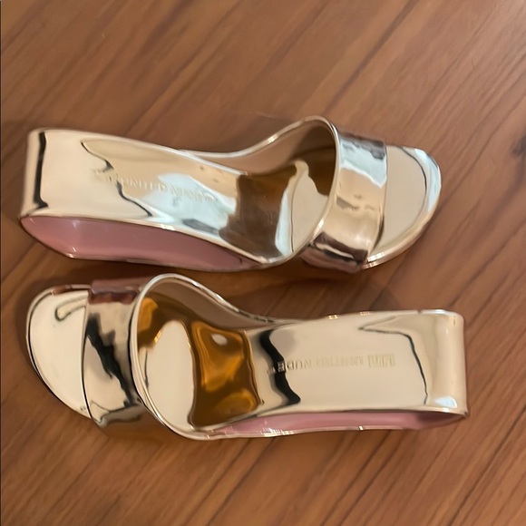 United Nude Shoes - United Nude Gold Platform Sandals with Modern Design